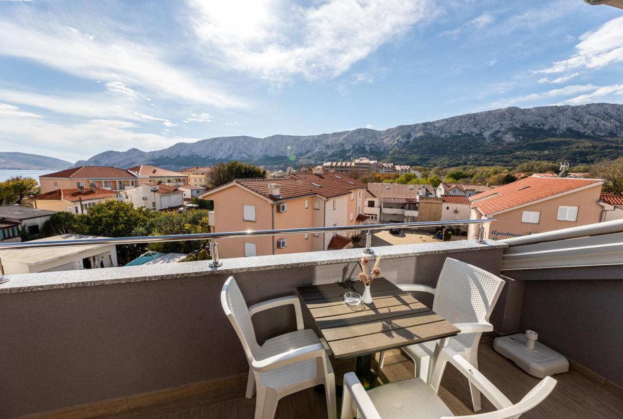 Apartments Crnekovic III Baška Exterior foto